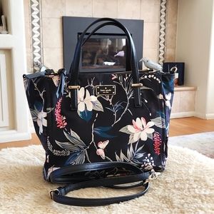 Gorgeous Kate Spade Floral Satchel 🖤🌸💚
